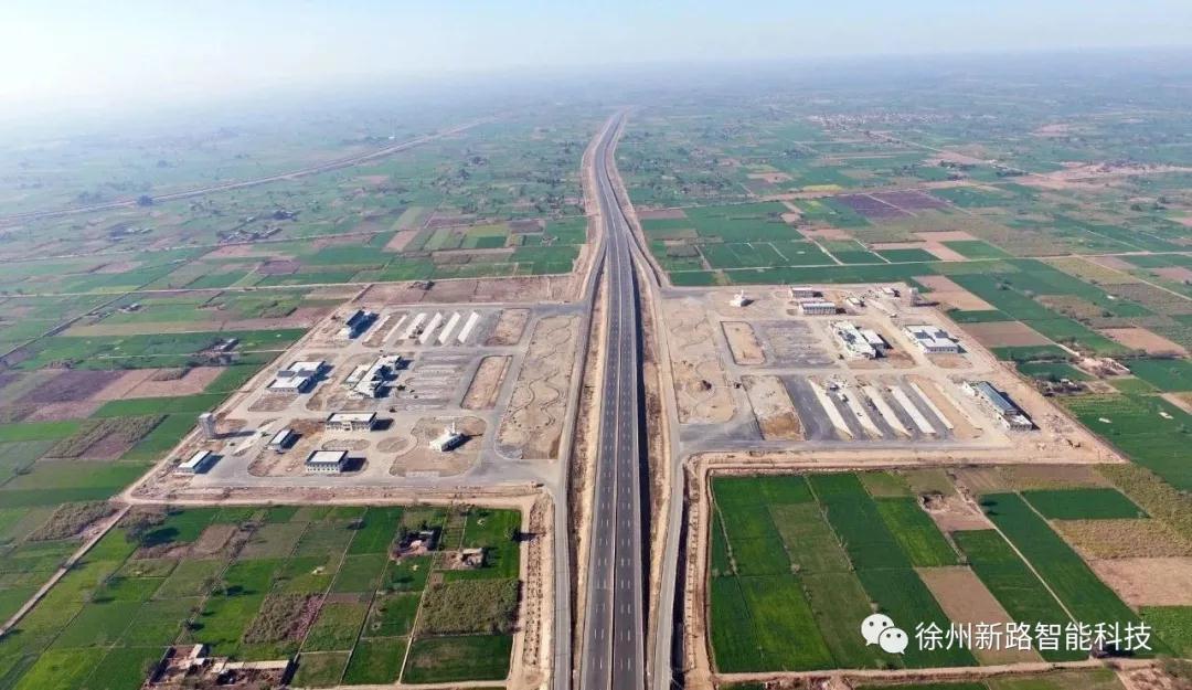 新路科技滑模機(jī)攻堅(jiān)克難創(chuàng)佳績(jī)，中鐵二十局海外工程再獲好評(píng)！